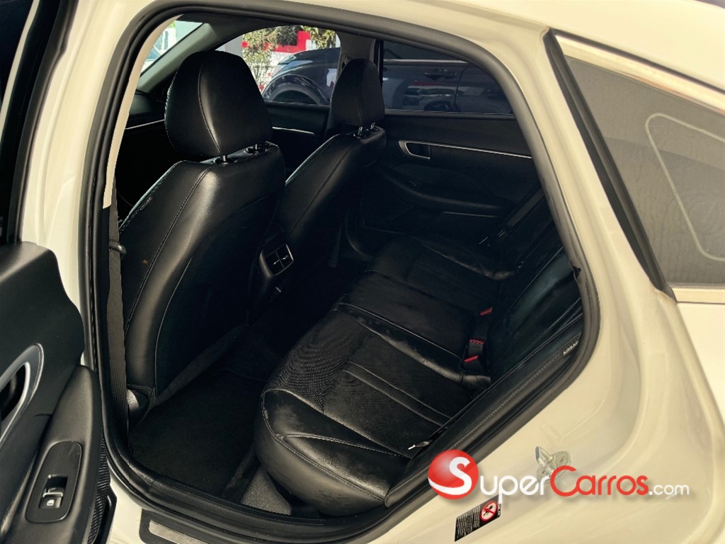 2020 Hyundai Sonata DN8 — foto 9 / 10