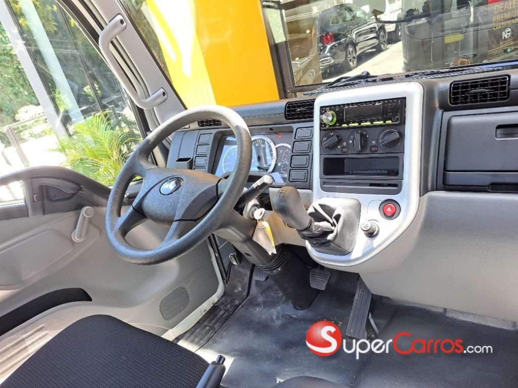 2027 Mitsubishi Motors Fuso Canter — foto 12 / 12
