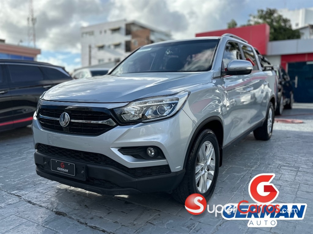 2019 KGM Rexton ADVENTURE