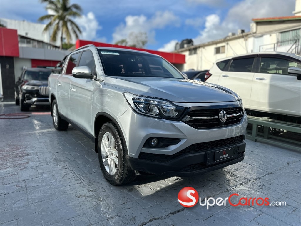 2019 KGM Rexton ADVENTURE — foto 2 / 12