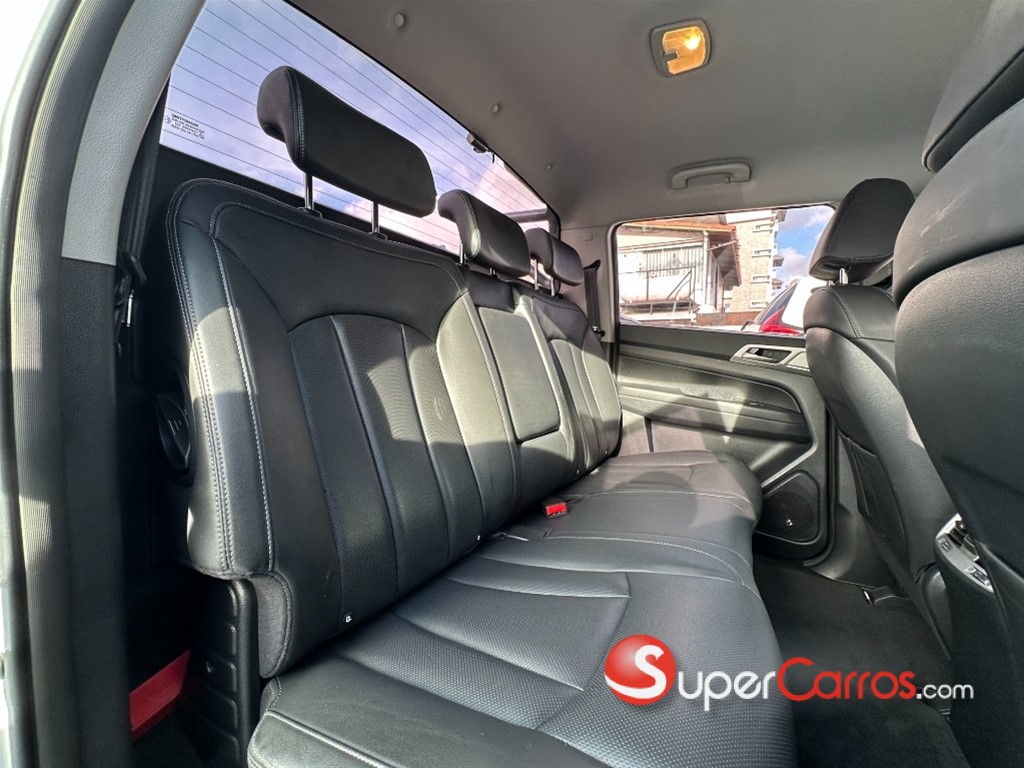 2019 KGM Rexton ADVENTURE — foto 10 / 12
