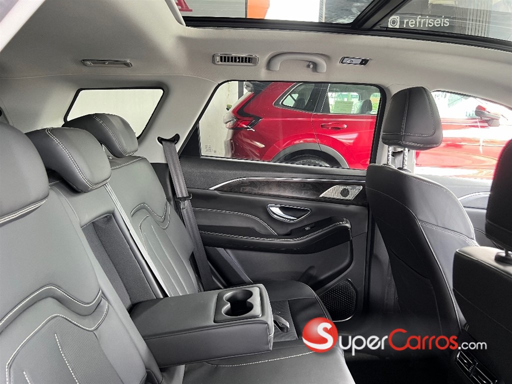 2025 Jetour X90 Plus — foto 8 / 12