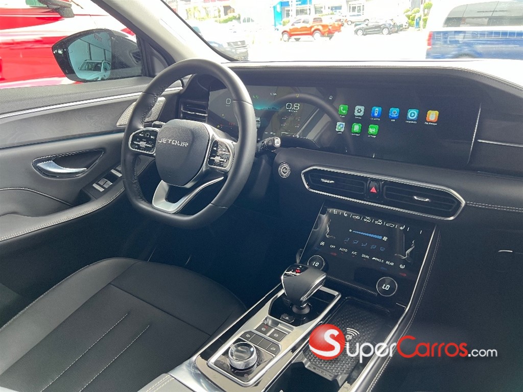 2025 Jetour X90 Plus — foto 9 / 12