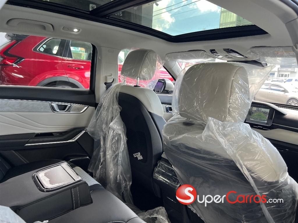 2024 Bestune T-99 — foto 8 / 12