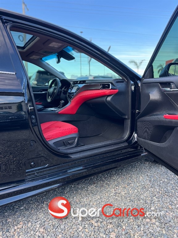 2018 Toyota Camry XSE — foto 3 / 12