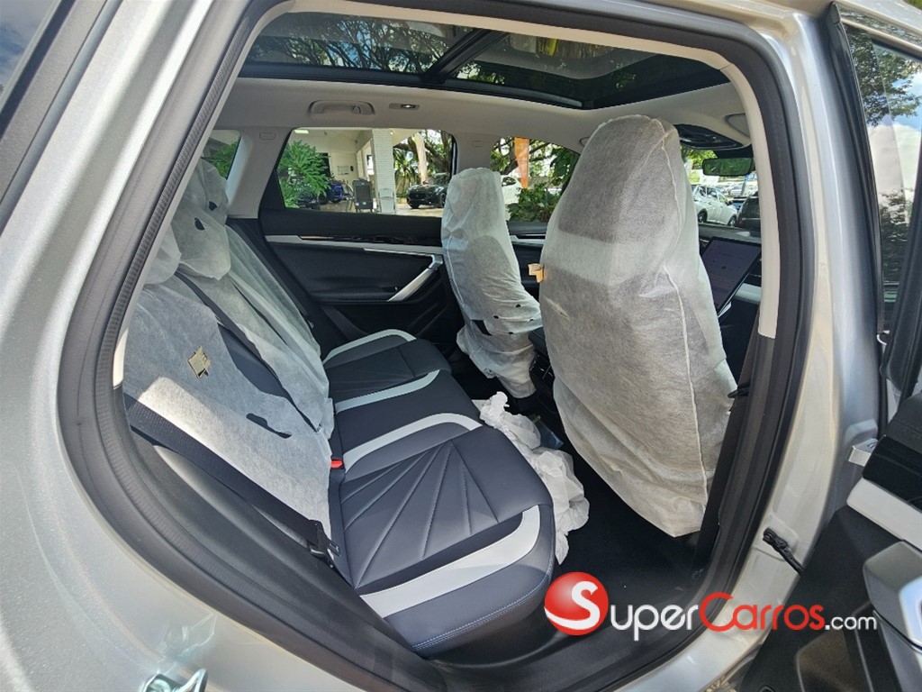 2027 Geely Starray GK — foto 8 / 10