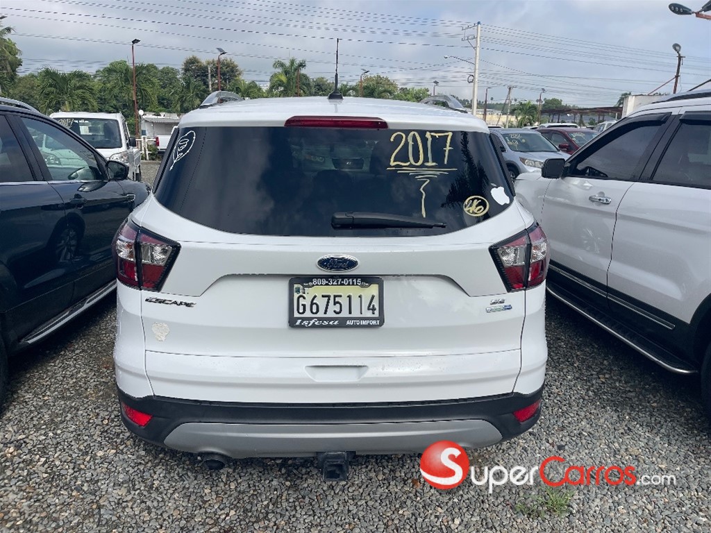 2017 Ford Escape SE — foto 4 / 8