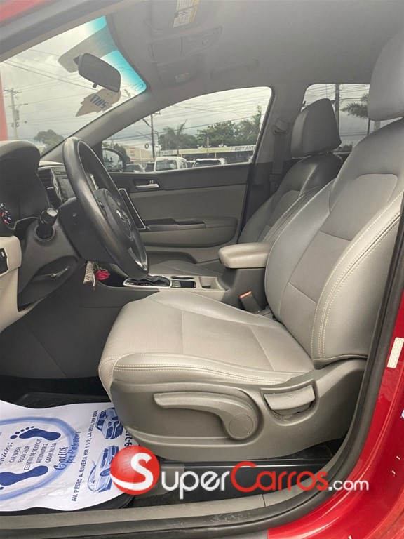 2017 Kia Sportage LX — foto 6 / 8