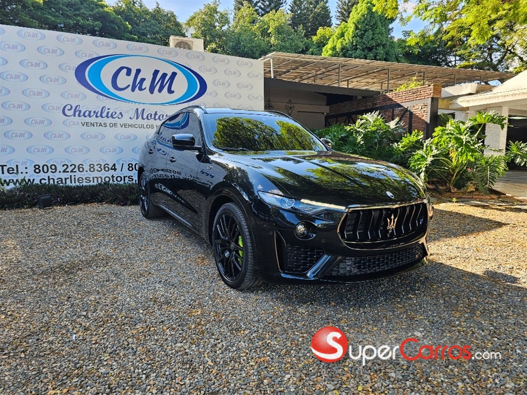 2022 Maserati Levante Hybrid — foto 2 / 12