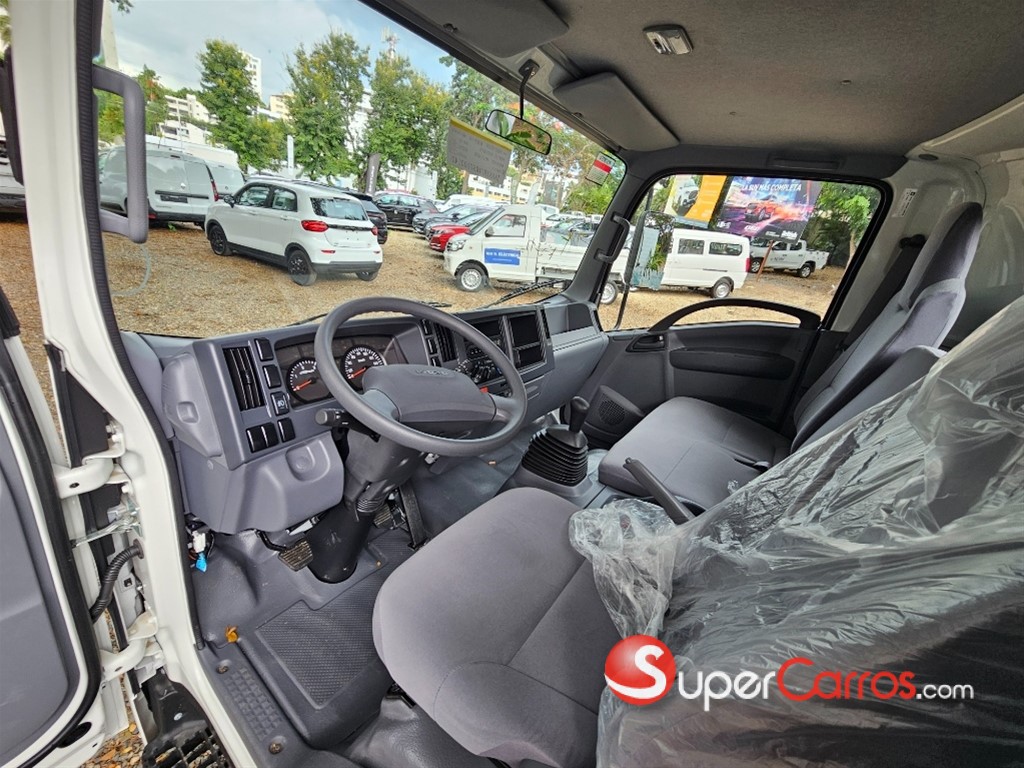 2027 Isuzu NQR 16 Pies — foto 5 / 9
