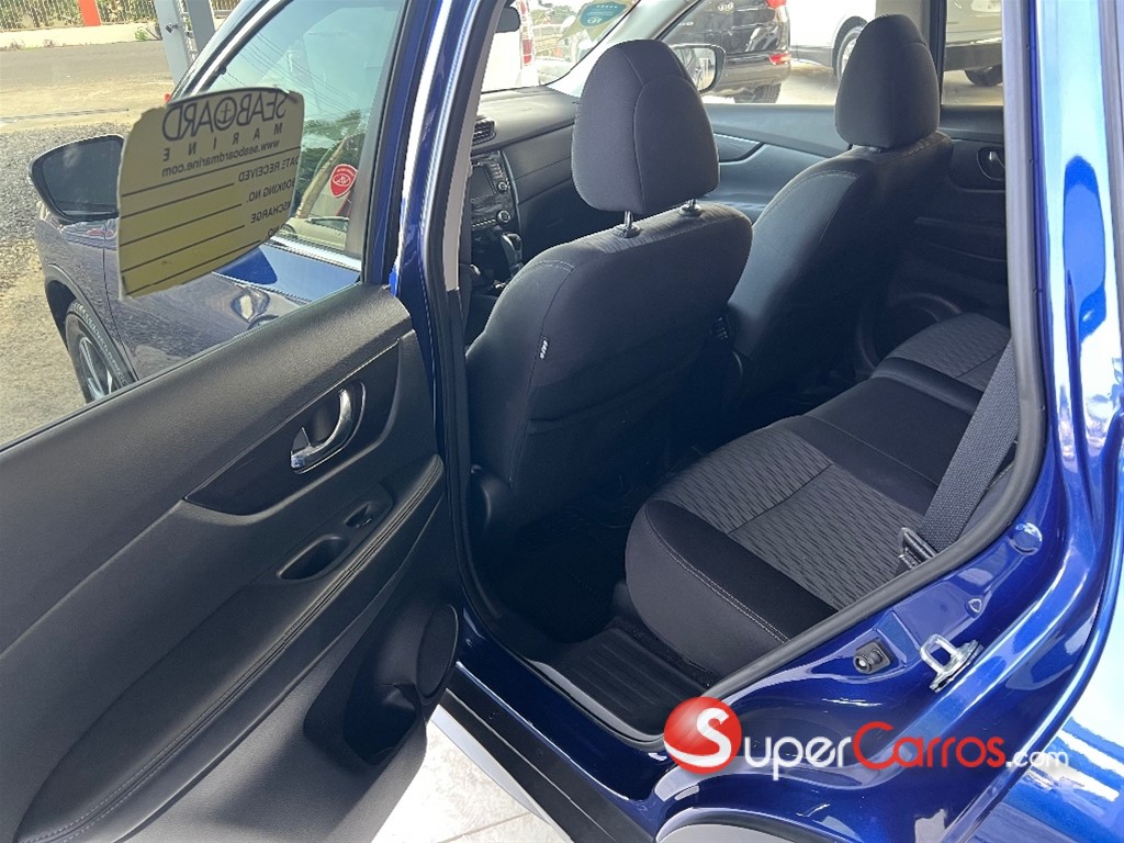 2019 Nissan Rogue SV FULL — foto 10 / 12