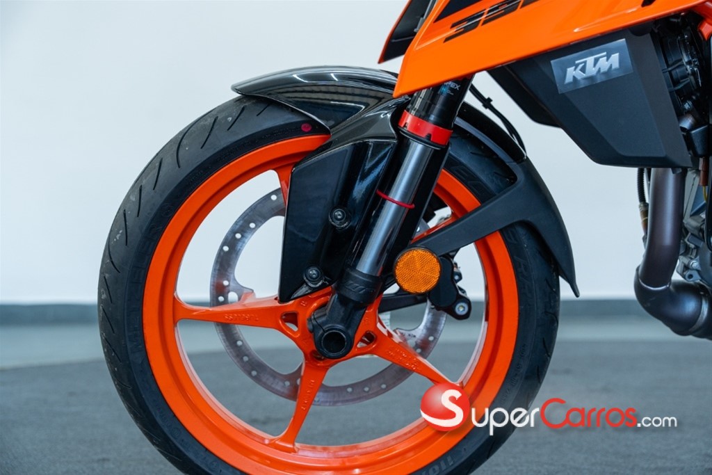 2024 KTM 390 Duke — foto 10 / 12