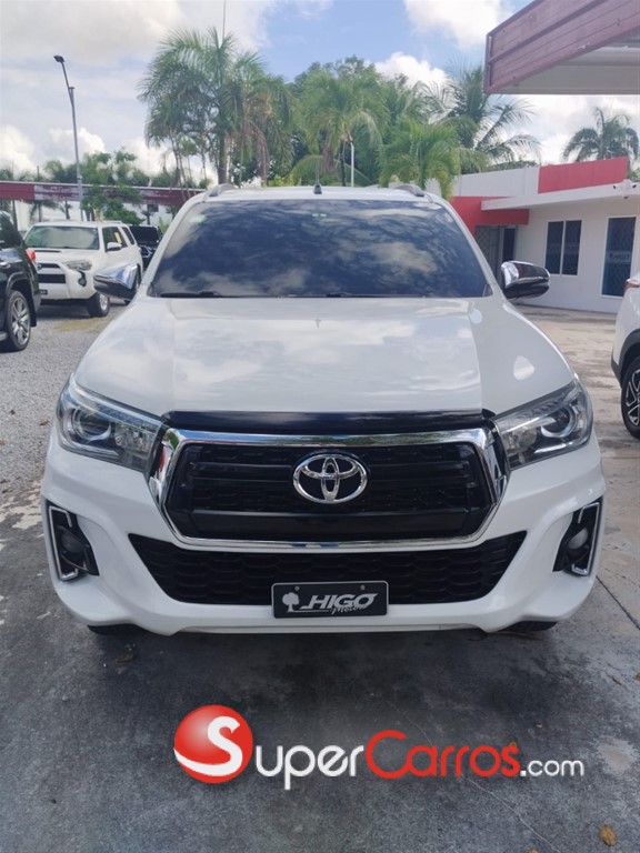 2020 Toyota Hilux SRV