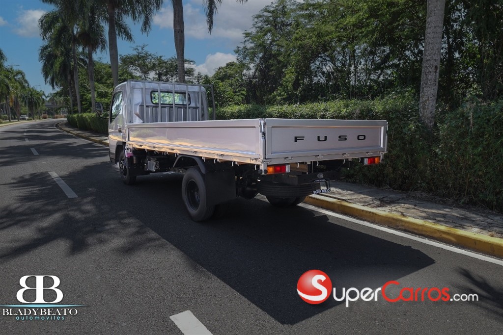 2025 Mitsubishi Motors Fuso — foto 9 / 11