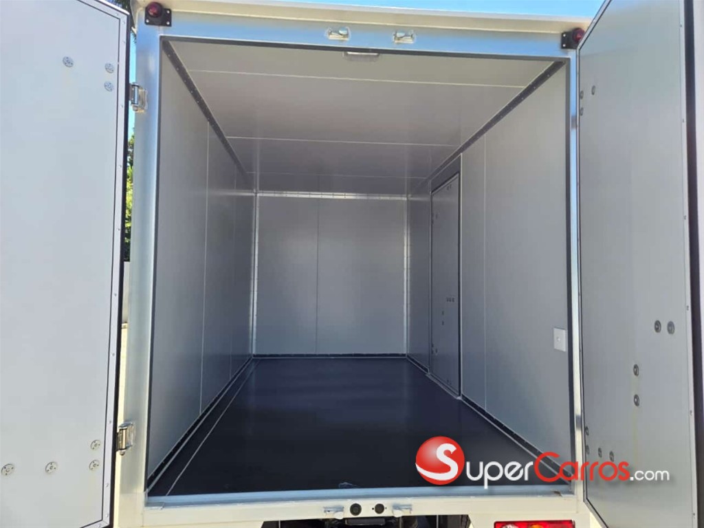 2026 Forland F200 S Furgon — foto 6 / 7