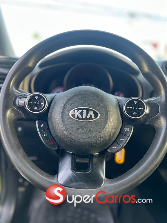2017 Kia Soul Plus — foto 10 / 12