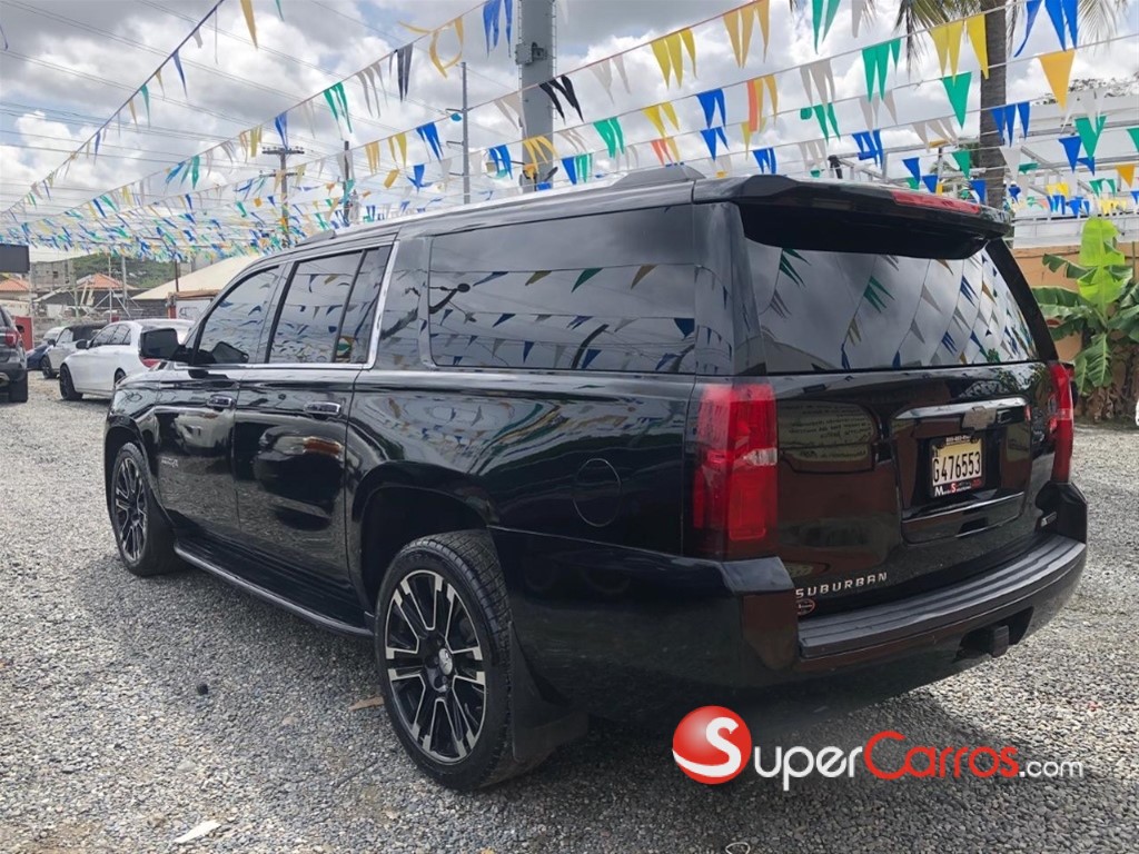 2015 Chevrolet Suburban LT — foto 4 / 12