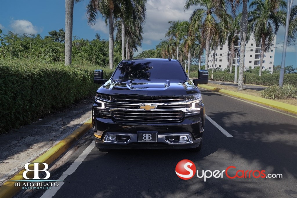 2021 Chevrolet Silverado High Country — foto 2 / 10