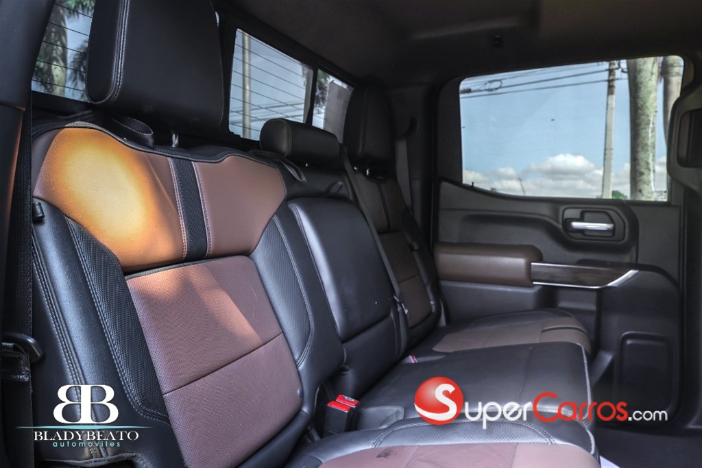 2021 Chevrolet Silverado High Country — foto 5 / 10