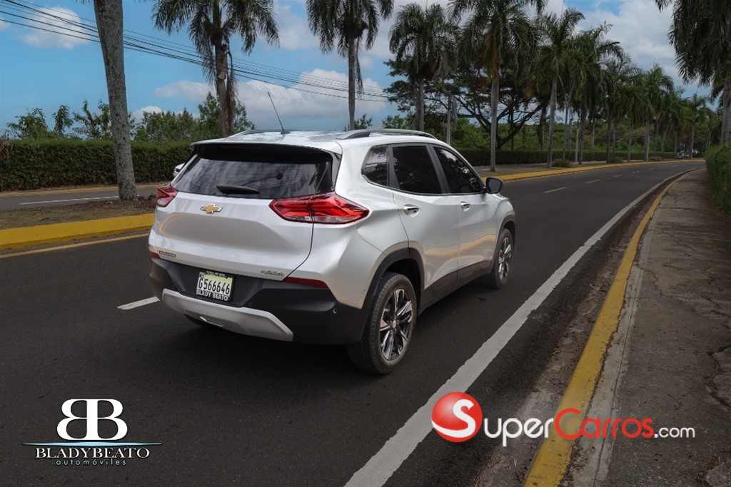 2021 Chevrolet Tracker Premier — foto 4 / 11