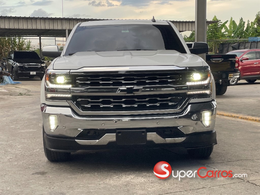 2016 Chevrolet Silverado LTZ — foto 2 / 11