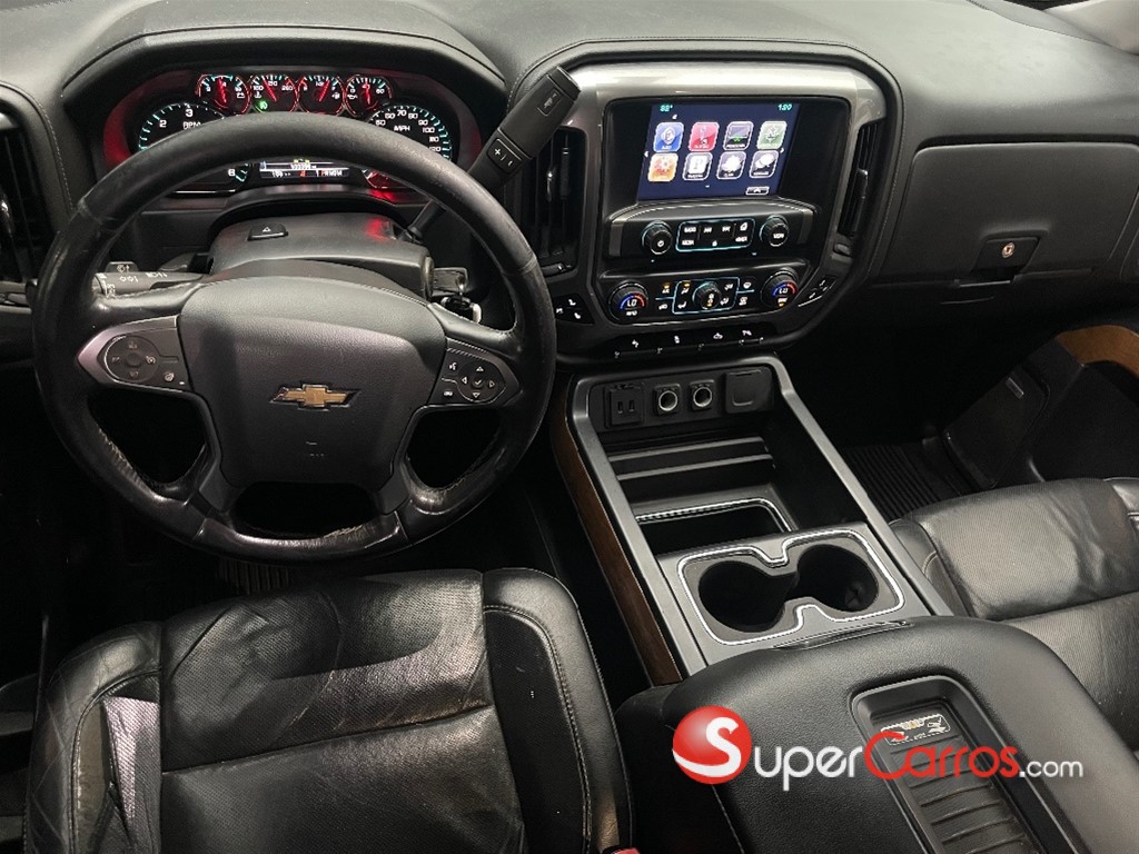 2016 Chevrolet Silverado LTZ — foto 10 / 11