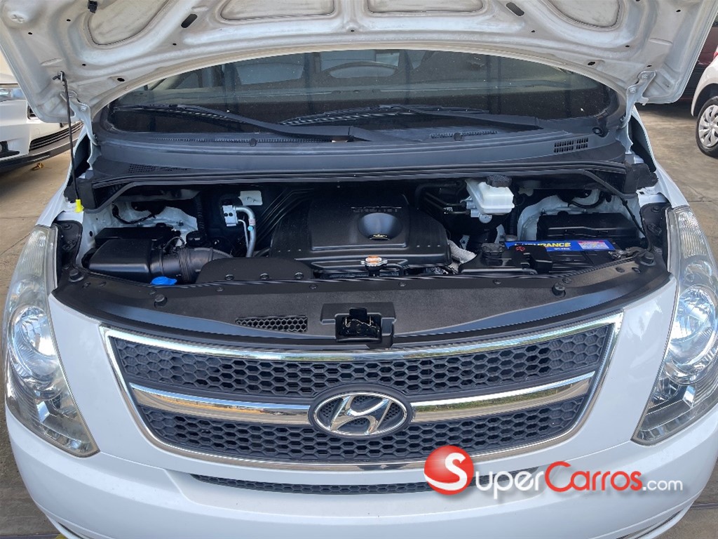 2011 Hyundai Grand Starex AMBULANCIA — foto 7 / 7