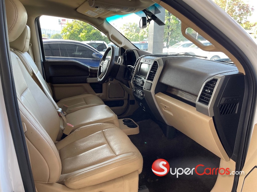 2018 Ford F 150 Lariat — foto 9 / 10