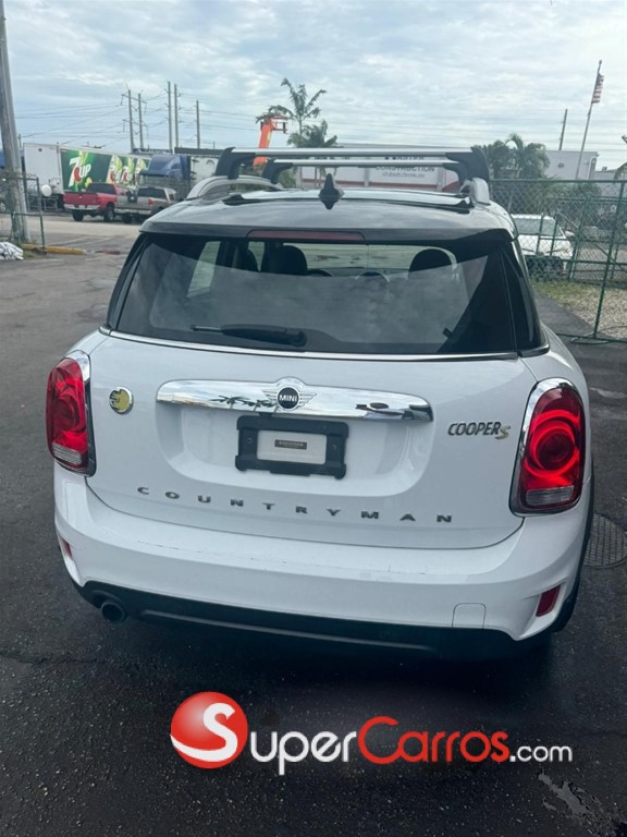 2019 Mini Cooper Countryman — foto 6 / 12