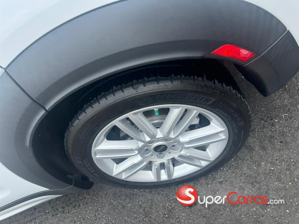 2019 Mini Cooper Countryman — foto 7 / 12