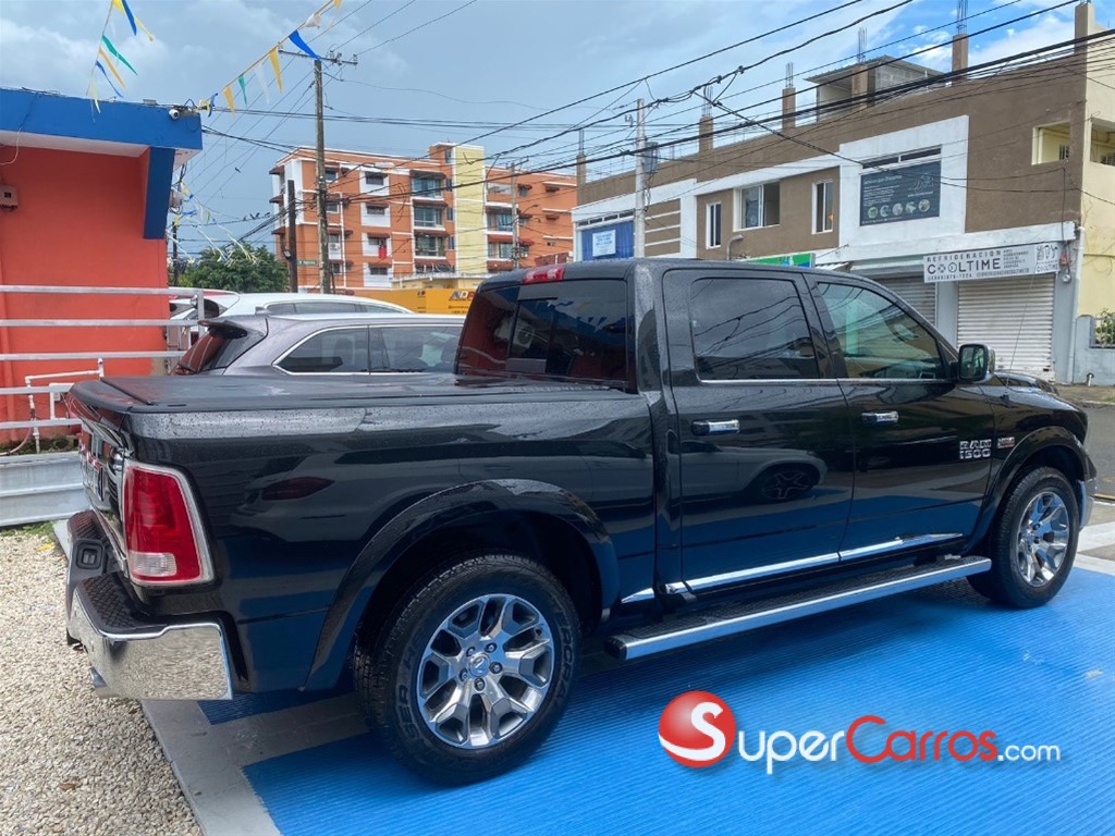 2017 Dodge Ram 1500 Limited — foto 3 / 12