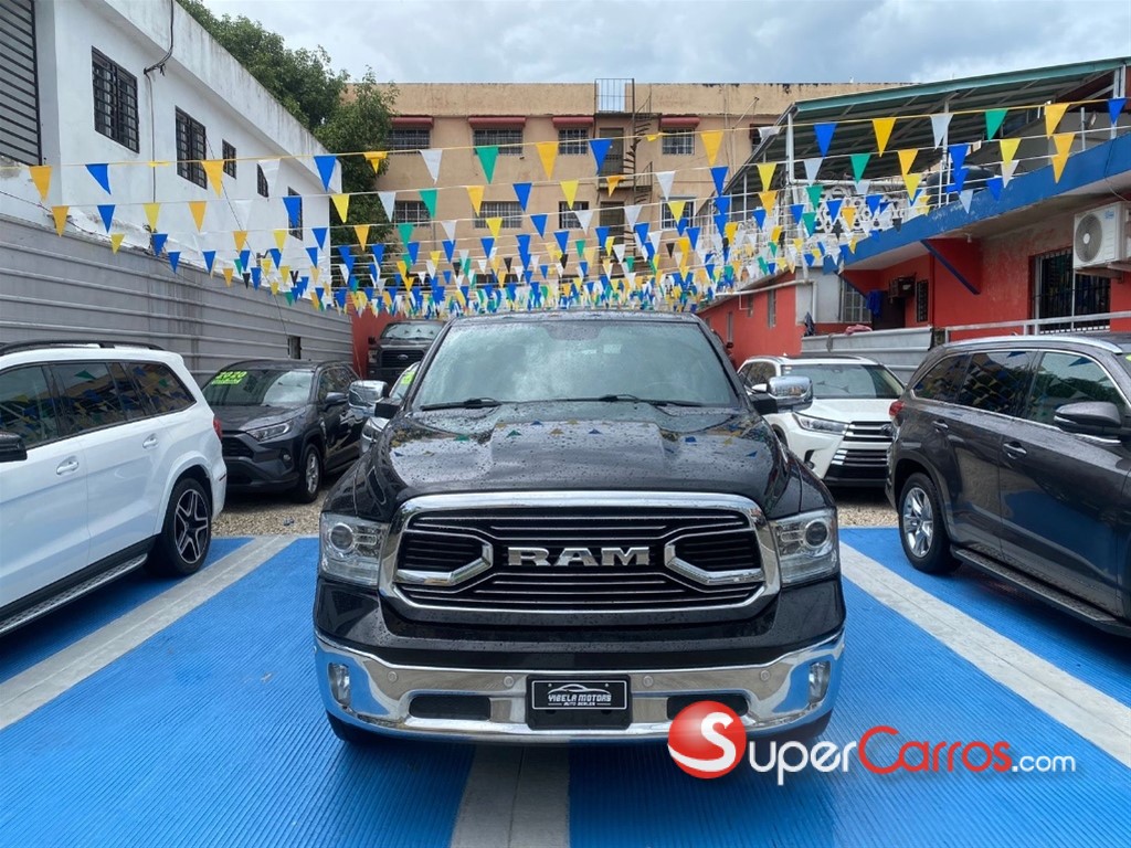 2017 Dodge Ram 1500 Limited — foto 5 / 12