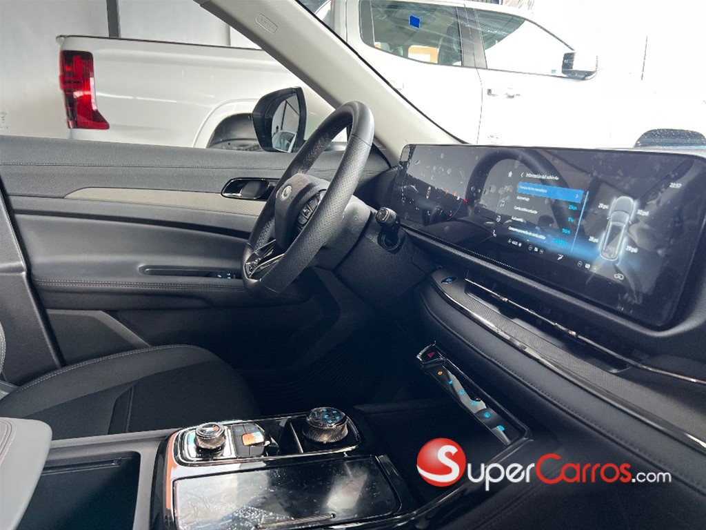 2025 Ford Territory Ambiente — foto 10 / 12