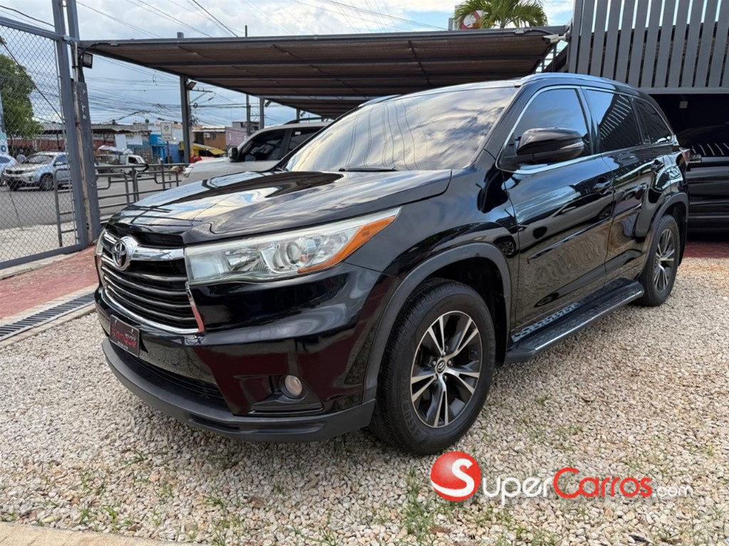 2016 Toyota Highlander XLE — foto 2 / 10