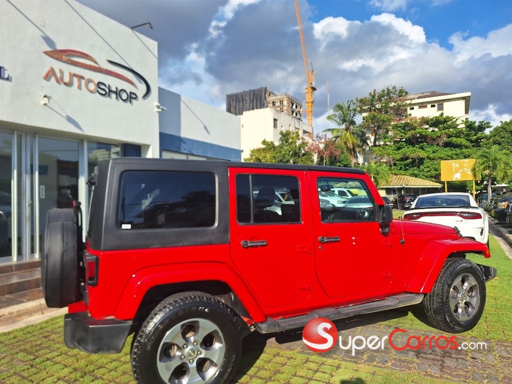 2018 Jeep Wrangler Sahara Unlimited — foto 7 / 12