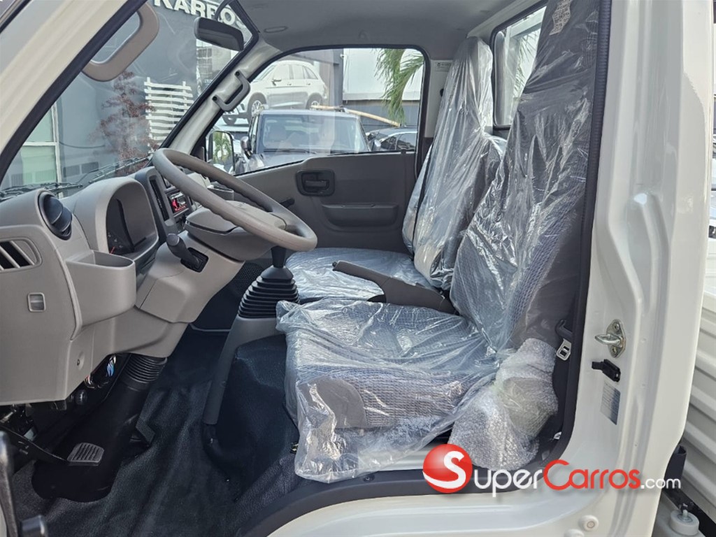 2025 Isuzu Traviz 10 Pies — foto 5 / 7