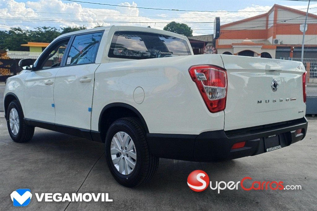 2025 KGM Musso Grand — foto 3 / 11