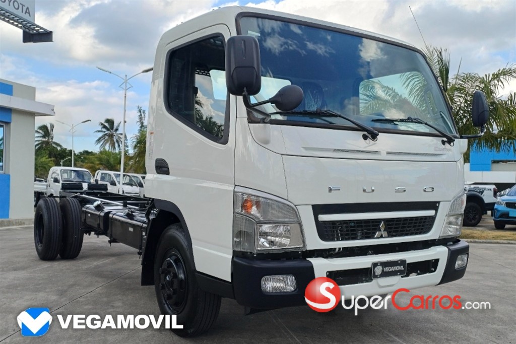2026 Mitsubishi Motors Fuso Canter — foto 2 / 12