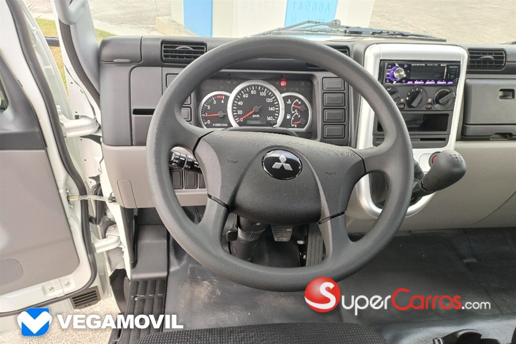 2026 Mitsubishi Motors Fuso Canter — foto 9 / 12
