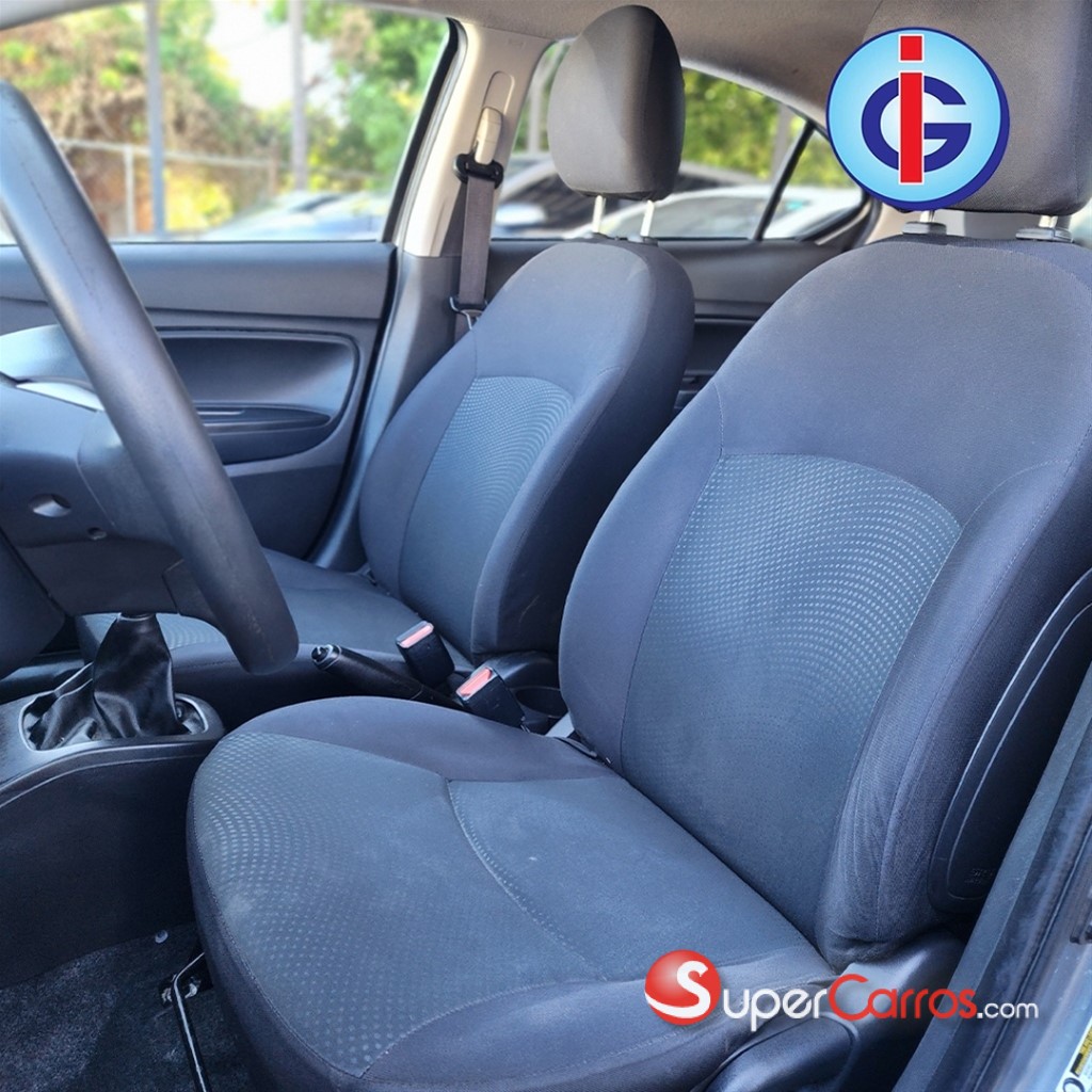 2018 Mitsubishi Motors Mirage G4 — foto 7 / 9