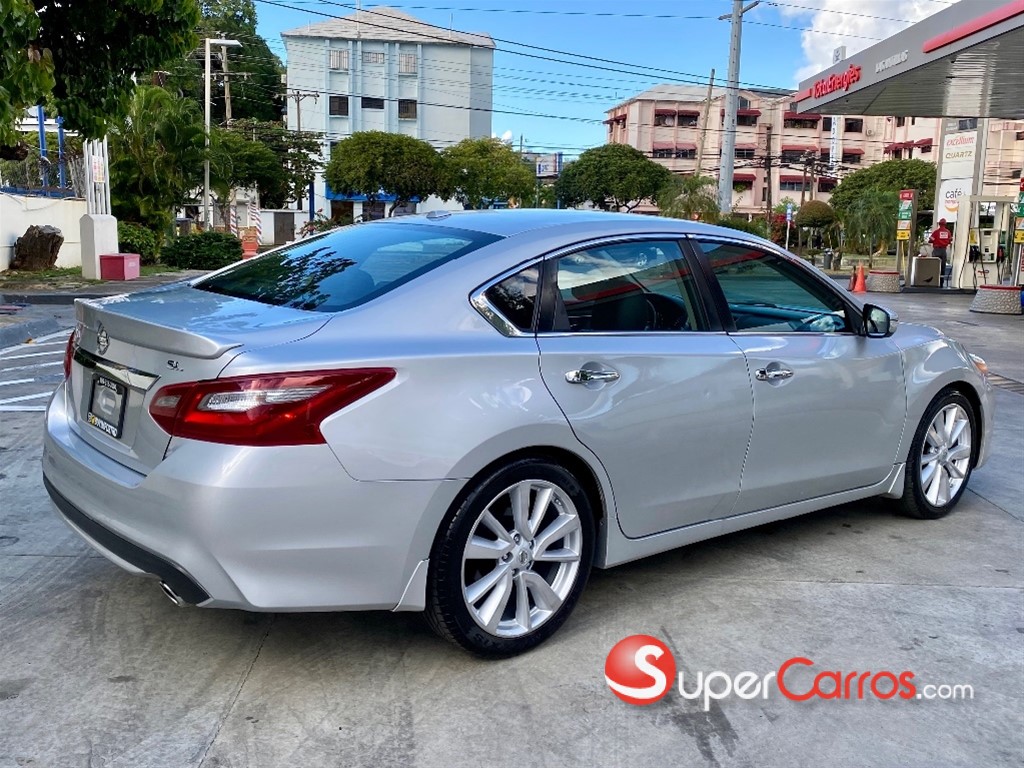 2018 Nissan Altima SL — foto 6 / 12