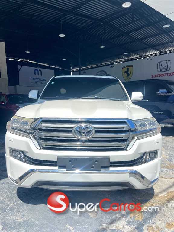 2016 Toyota Land Cruiser VXR — foto 4 / 12