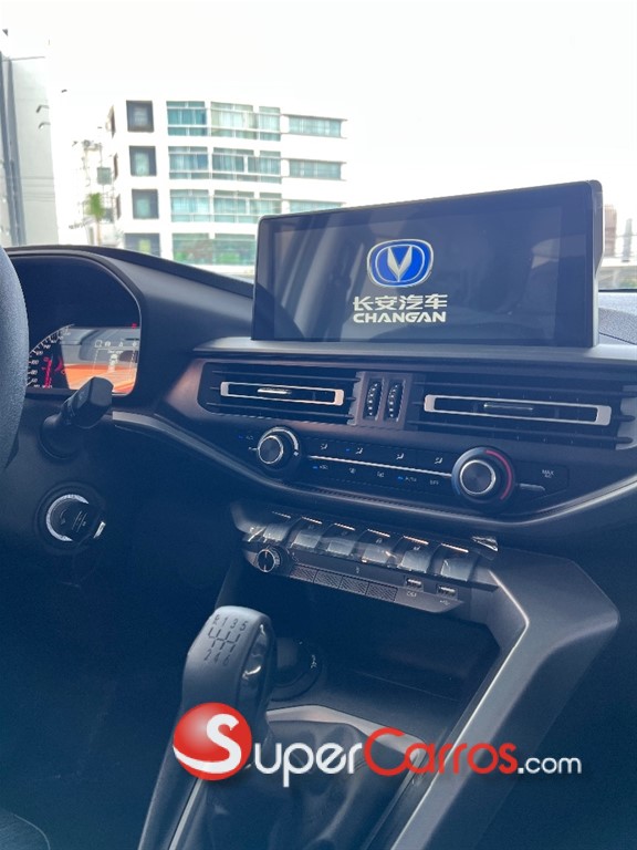 2027 Changan Hunter — foto 9 / 12