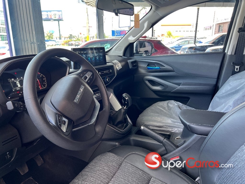 2027 Changan Hunter — foto 10 / 12