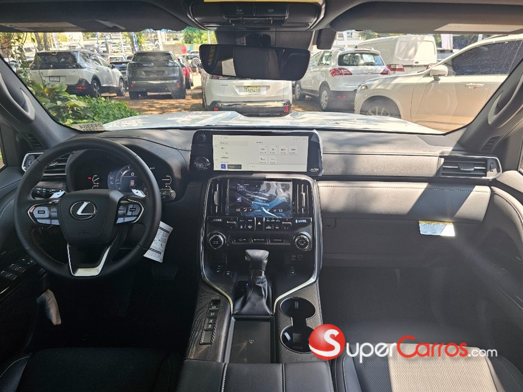 2026 Lexus LX 600 Premium — foto 10 / 11