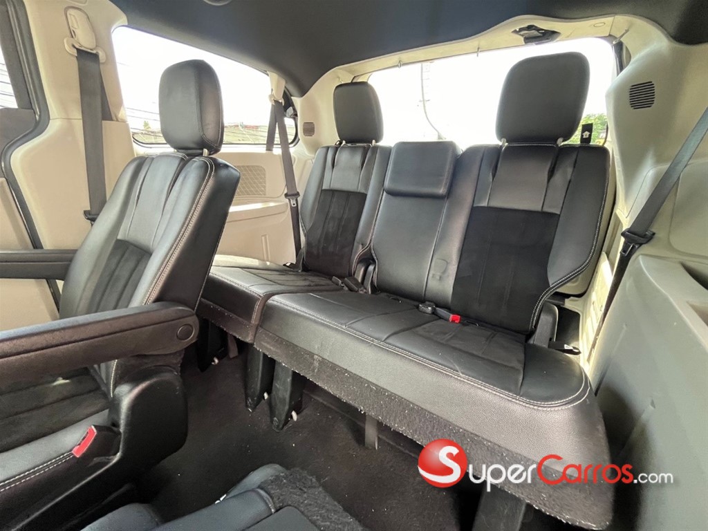 2018 Dodge Caravan — foto 6 / 10