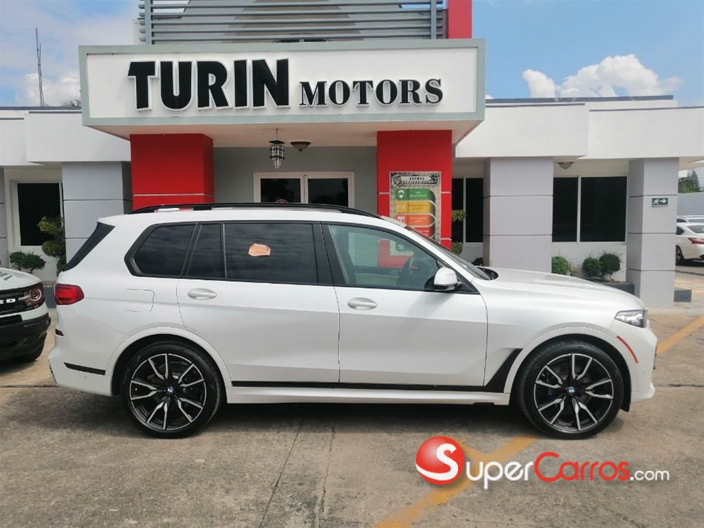 2019 BMW X 7 xDrive 40i Mpackage
