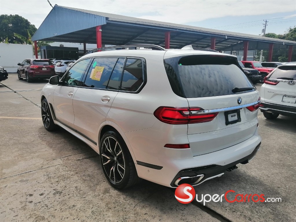2019 BMW X 7 xDrive 40i Mpackage — foto 8 / 12