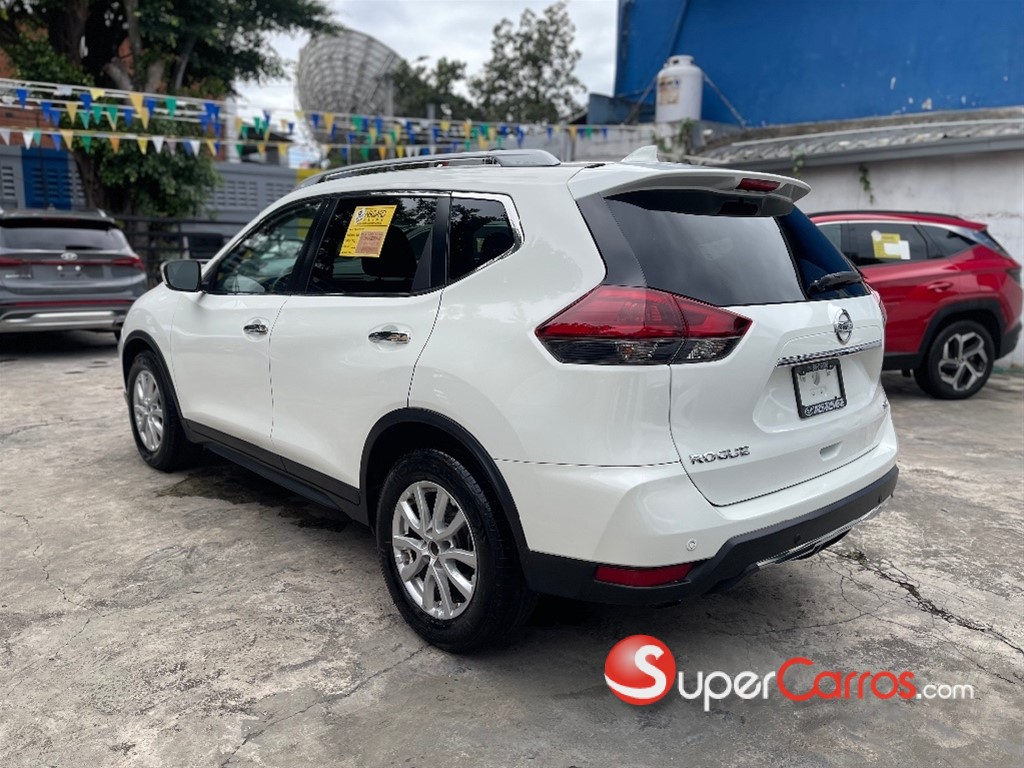 2020 Nissan Rogue SV FULL — foto 4 / 11