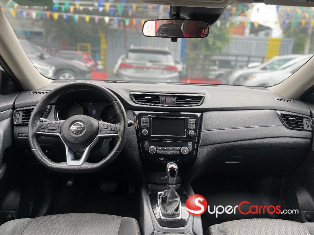 2020 Nissan Rogue SV FULL — foto 8 / 11